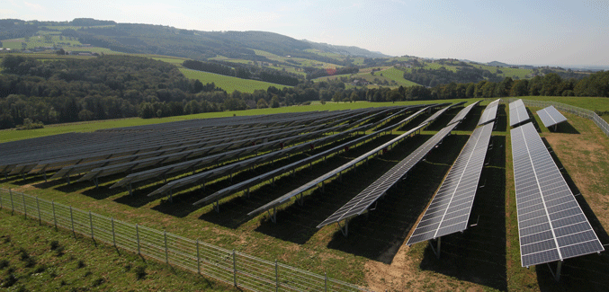 Auf einem Teil der bisherigen Christbaumflche wurde 2012 eine Photovoltaik-Freiflchenanlage gebaut.
